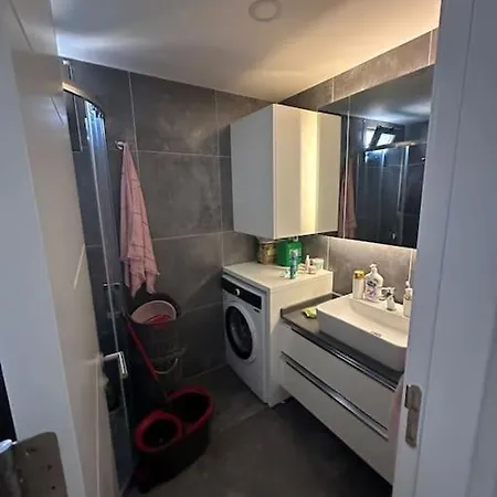 Alacatiya 5 Dk Uzaklikta Yazlik *