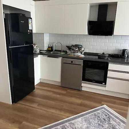 Alacatiya 5 Dk Uzaklikta Yazlik Apartment *