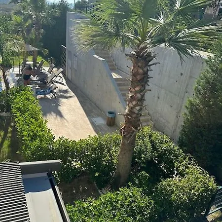Alacatiya 5 Dk Uzaklikta Yazlik Apartment
