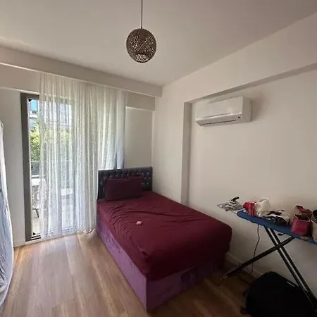 Alacatiya 5 Dk Uzaklikta Yazlik Apartment