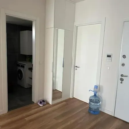 Alacatiya 5 Dk Uzaklikta Yazlik Apartment *